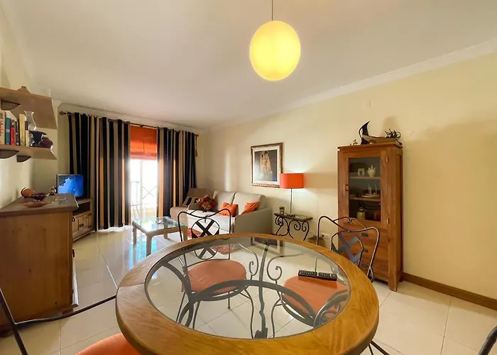 Old Town Center Walk To Апартаменты