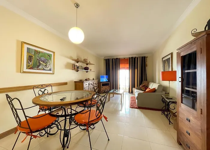 Old Town Center Walk To